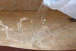江州漏水维修 免砸砖防水材料该如何施工